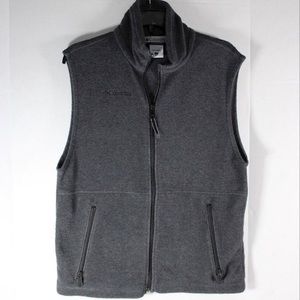 Men’s Columbia Vest—-Size Small